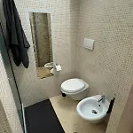 Centro Citta Con Posto Auto E Palestra Apartmán Latina
